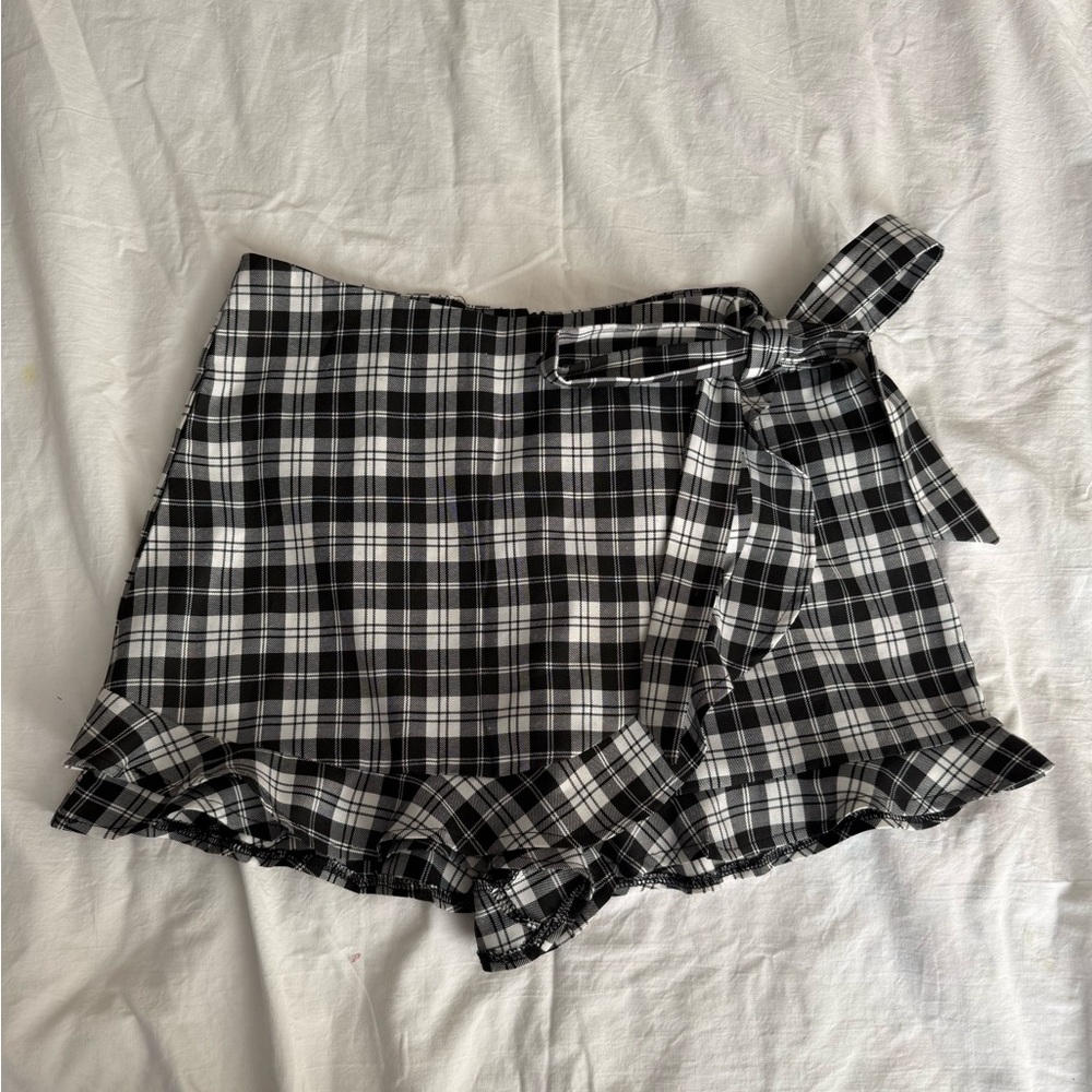 Ever After Black and White Plaid Skort